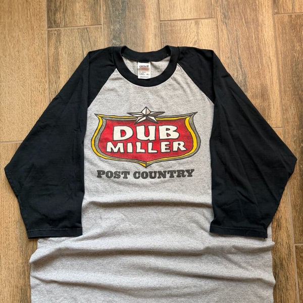 2002 Dub Miller Post Country Music Band Graphic 3/4 Sleeve Baseball T-Shirt