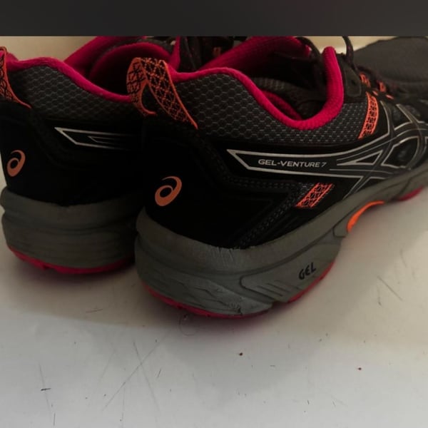 ASICS Women's Gel-Venture 7 Trail Running Shoes Black Gray Pink