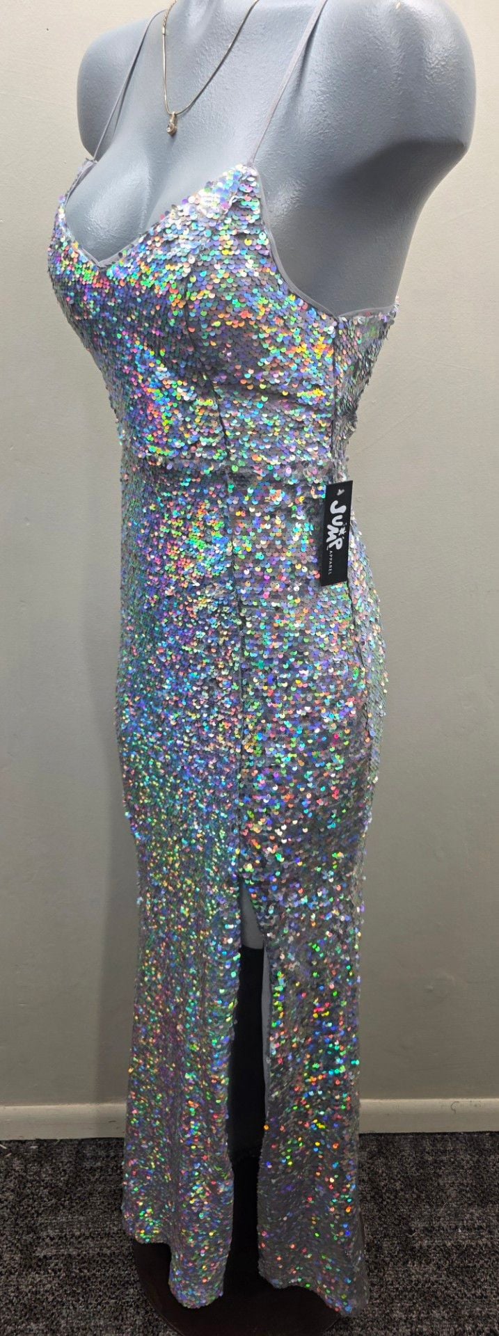 Jump Apparel Silver Iridescent Sequin Lace-Up Back Mermaid Prom Dress NWT 6
