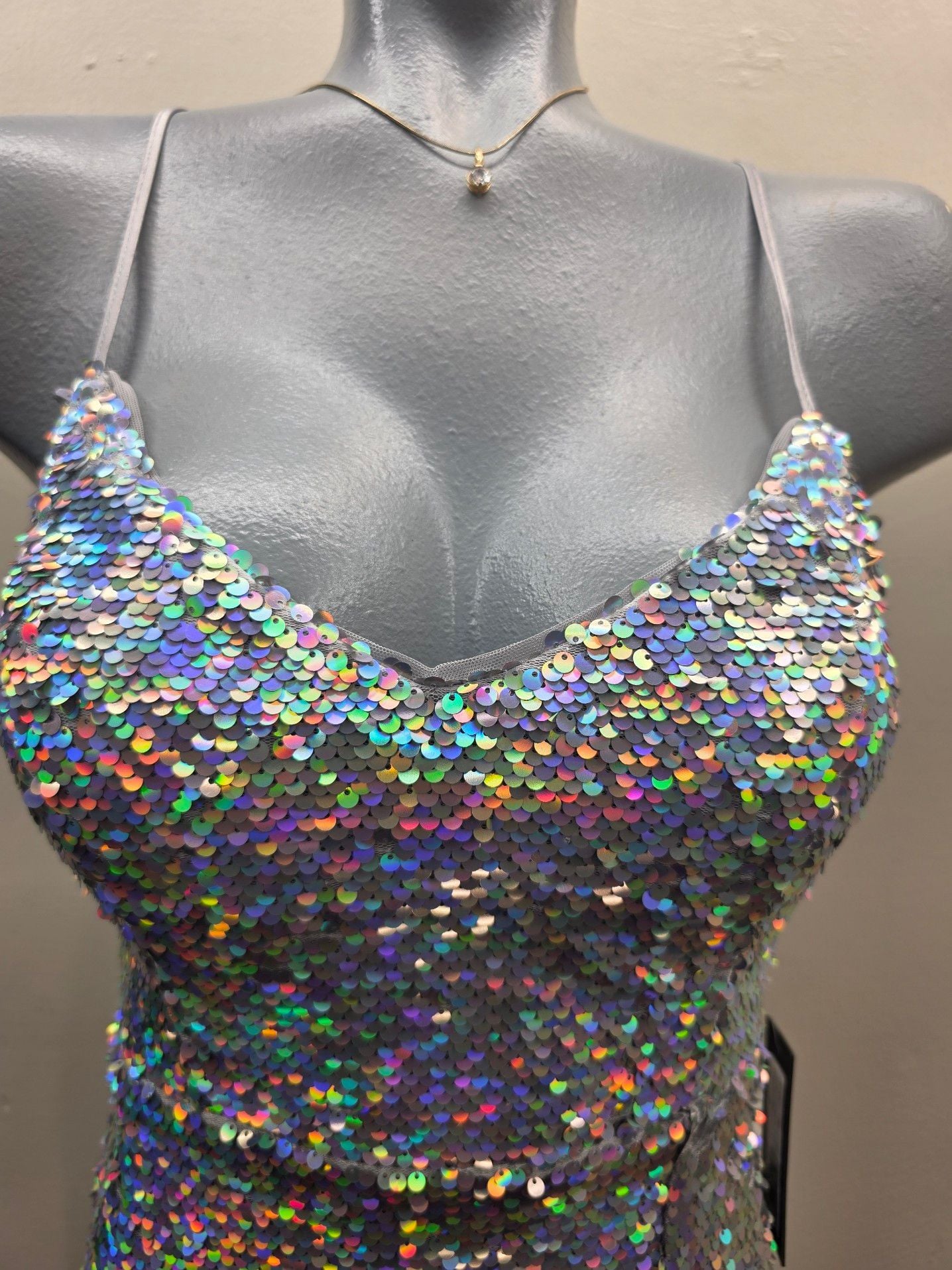 Jump Apparel Silver Iridescent Sequin Lace-Up Back Mermaid Prom Dress NWT 9