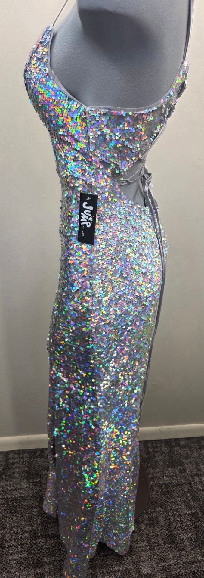 Jump Apparel Silver Iridescent Sequin Lace-Up Back Mermaid Prom Dress NWT 5