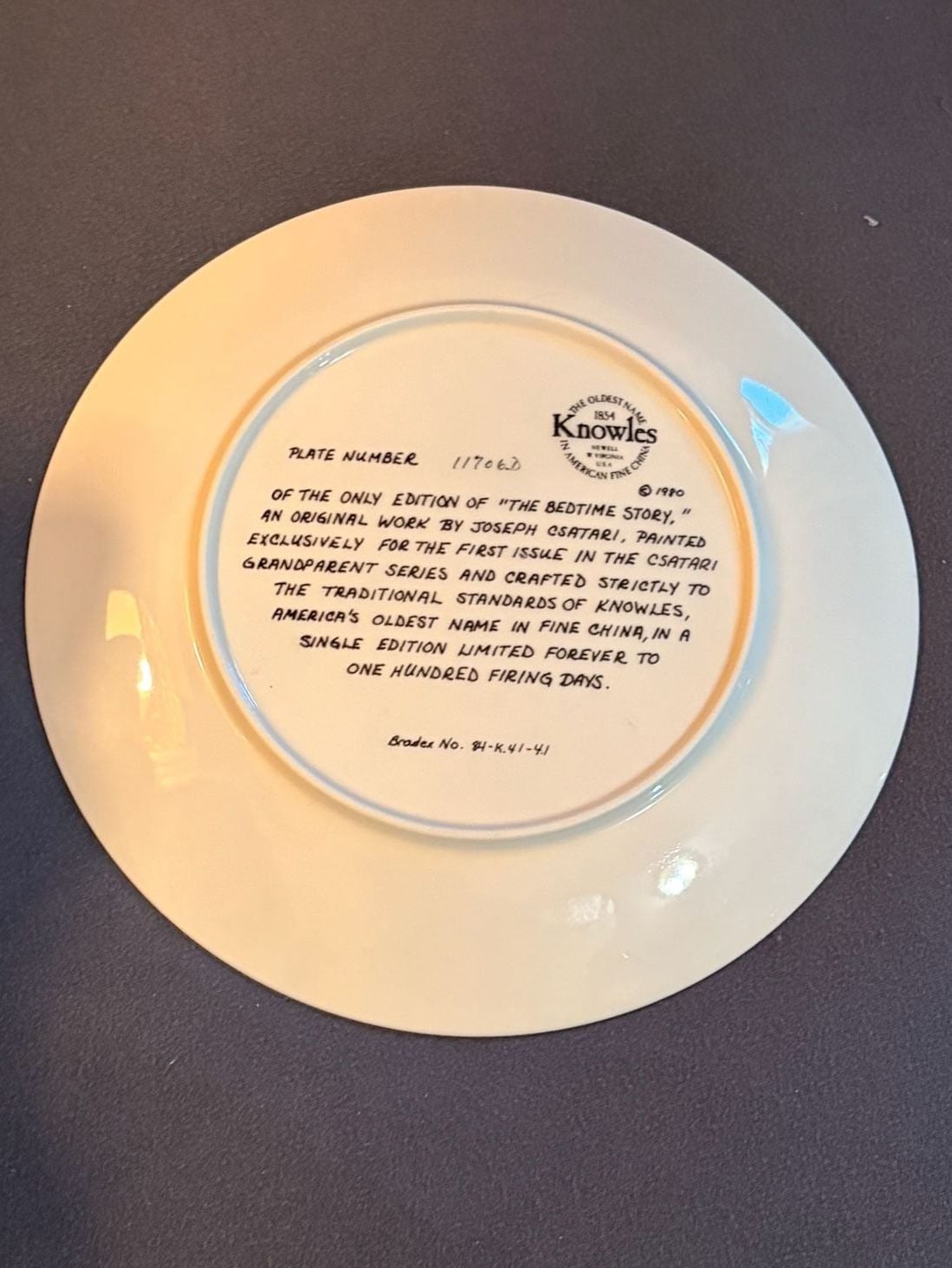 1980 Edwin M. Knowles 'The Bedtime Story' Collector Plate by Joseph Csatari 3