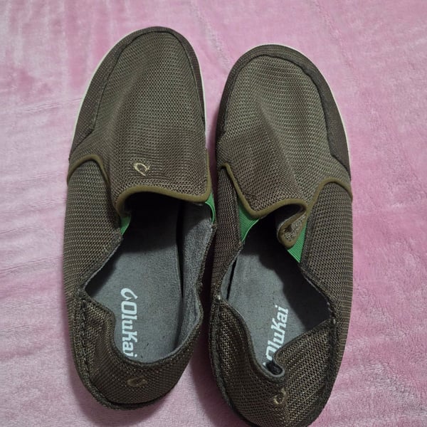 OluKai Nohea Mesh Men's Slip-On Shoes in Mustang/Lime Peel