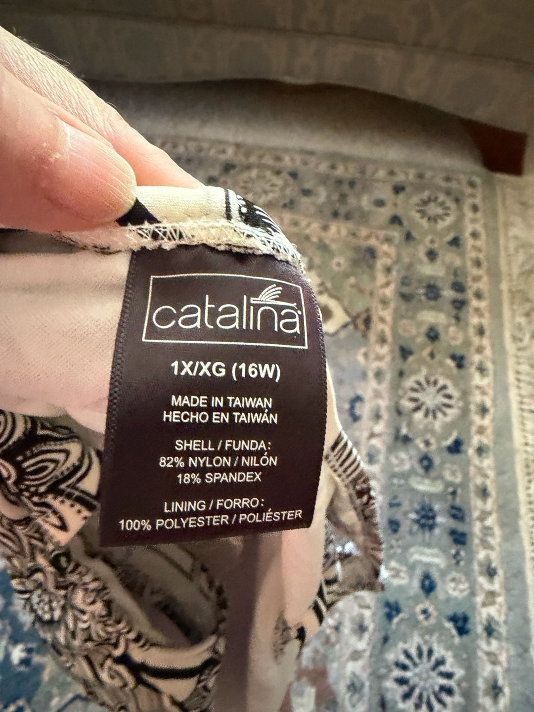 Catalina Women's Plus Size Black and White Print One-Piece Swimsuit Size 1X 5