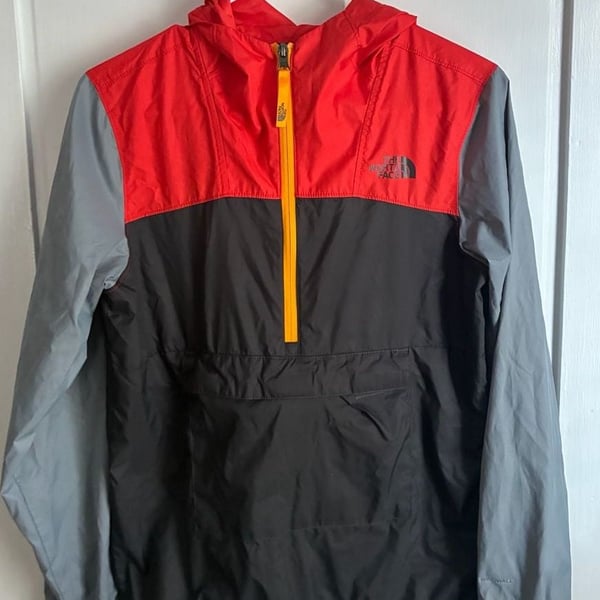 The North Face Boys Fanorak Windbreaker Hooded Pullover Jacket