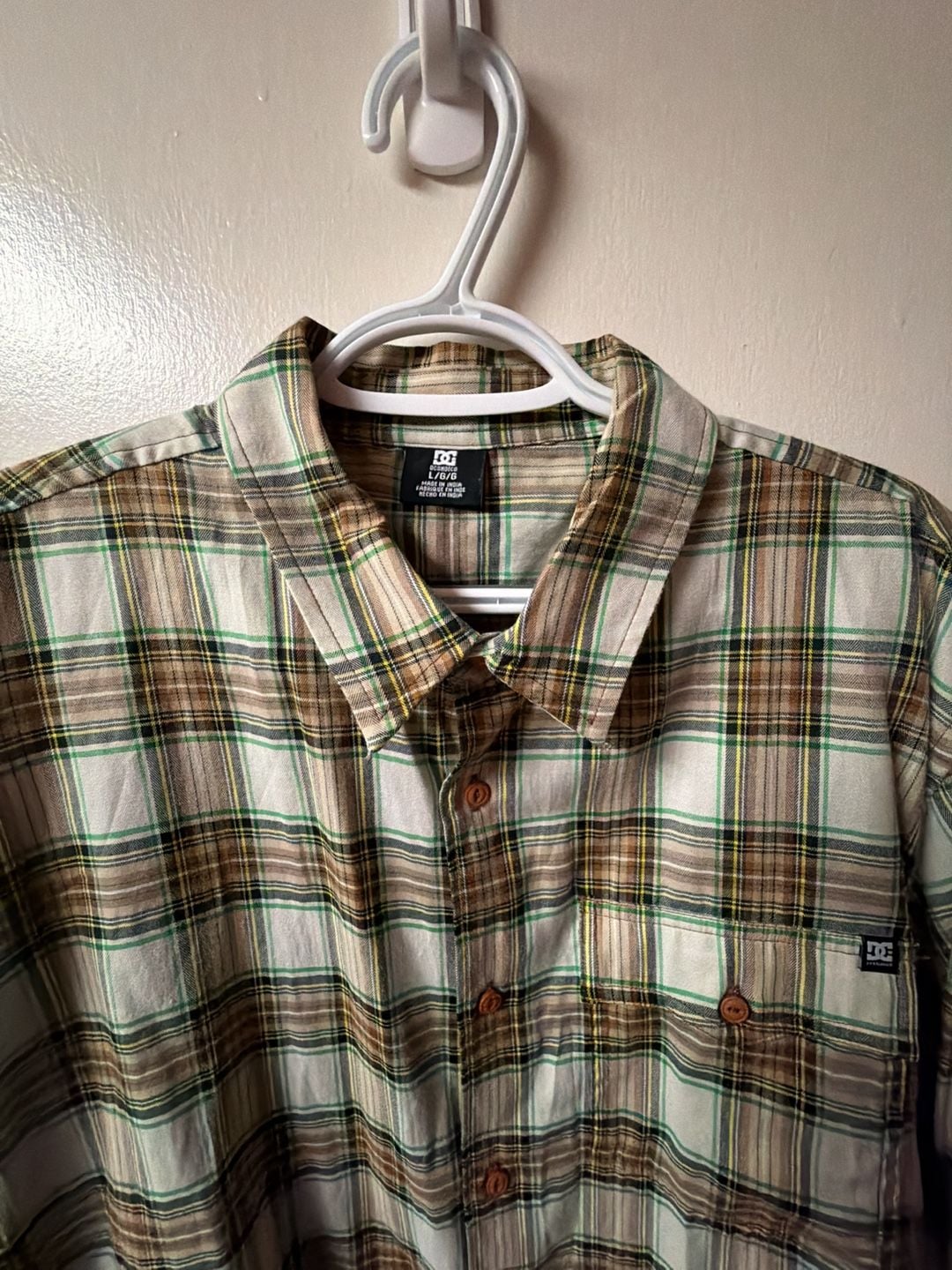DC Shoes Men's Long Sleeve Button-Down Plaid Flannel Shirt 3