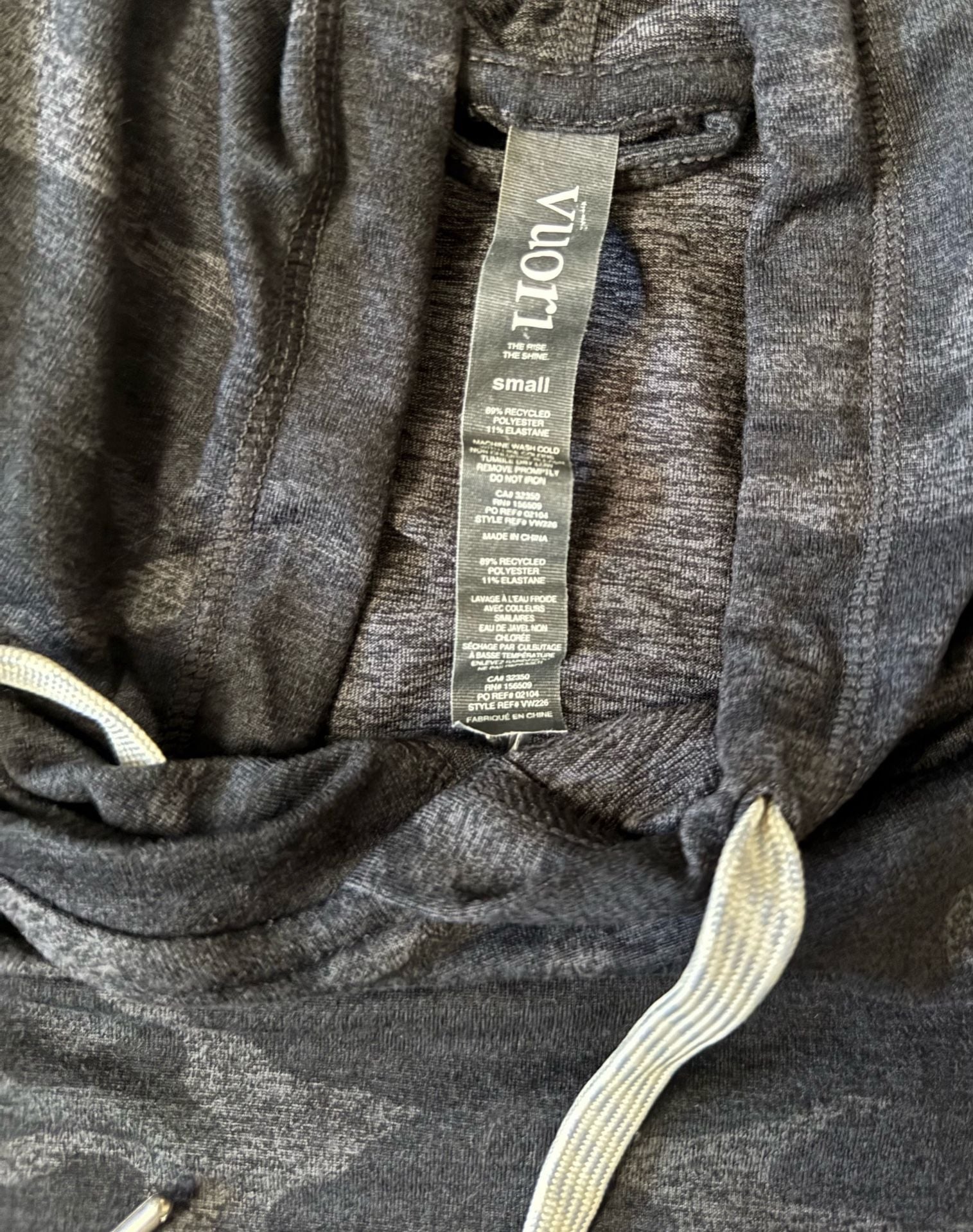 Vuori Halo Essential Hoodie in Black Camo 4
