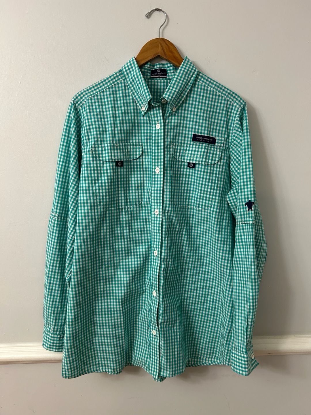Simply Southern Collection Women's Green/White Vented Long Sleeve Button-Down 3