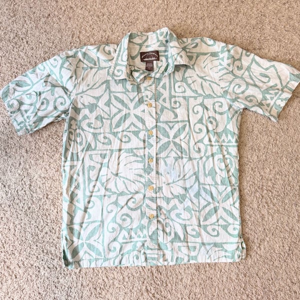 Makai Hawaii Men's Short Sleeve Cotton Hawaiian Shirt - Green and White Geometric Print