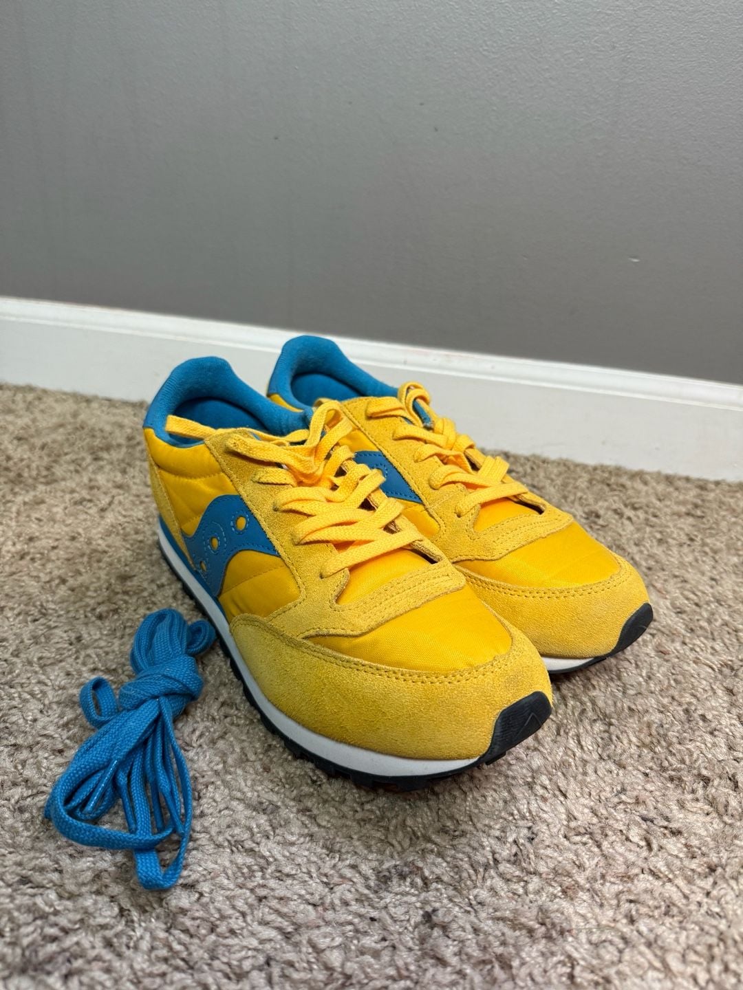 Saucony Jazz Original Vintage Sneakers in Yellow/Blue 2