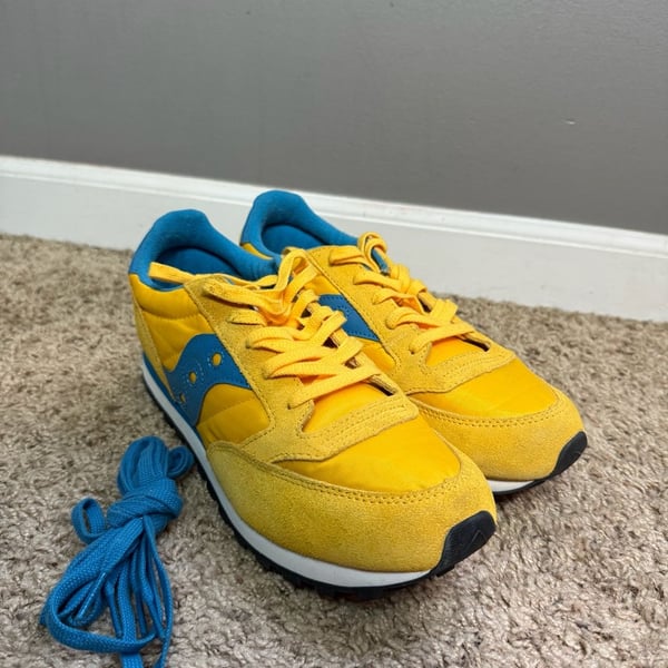 Saucony Jazz Original Vintage Sneakers in Yellow/Blue