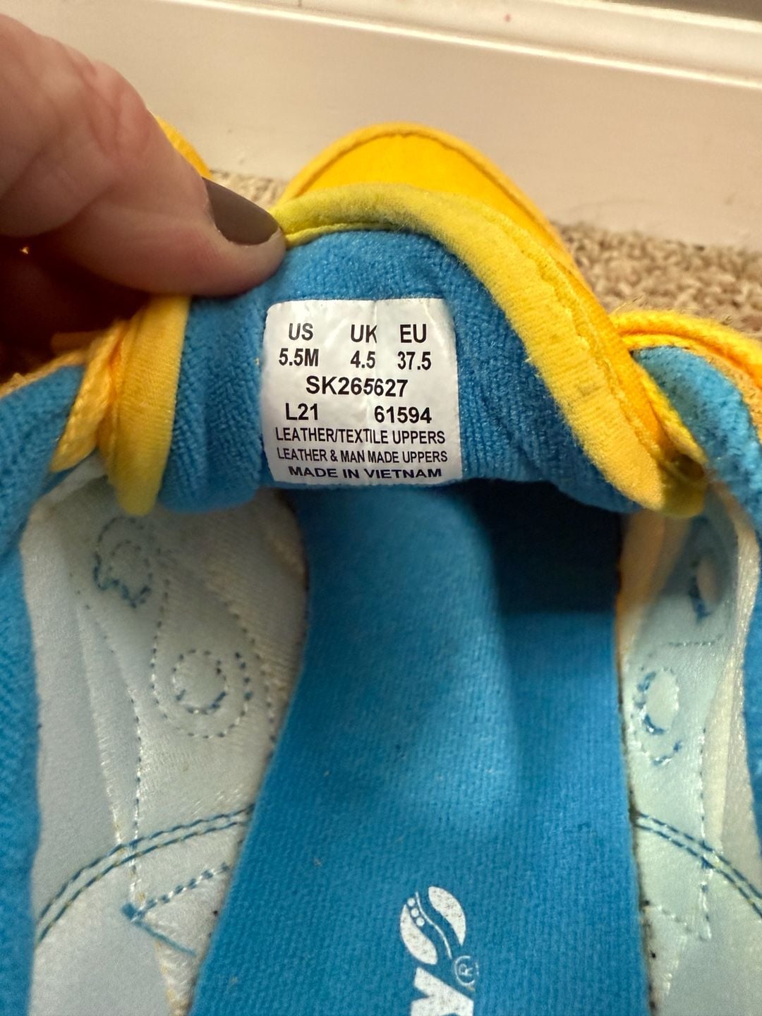 Saucony Jazz Original Vintage Sneakers in Yellow/Blue 6