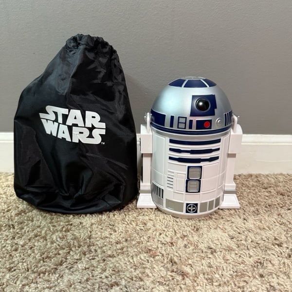 Star Wars R2-D2 Themed Snack Container/Bento Box Set by ThinkGeek
