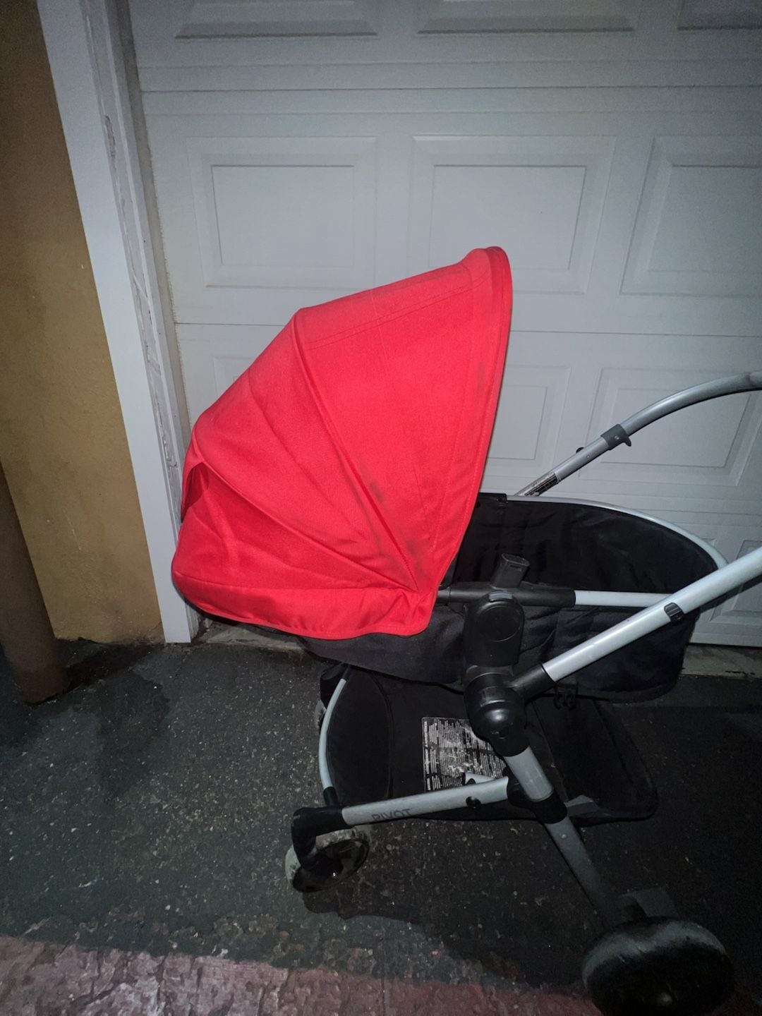 Evenflo Pivot Modular Stroller,Salsa Red 8