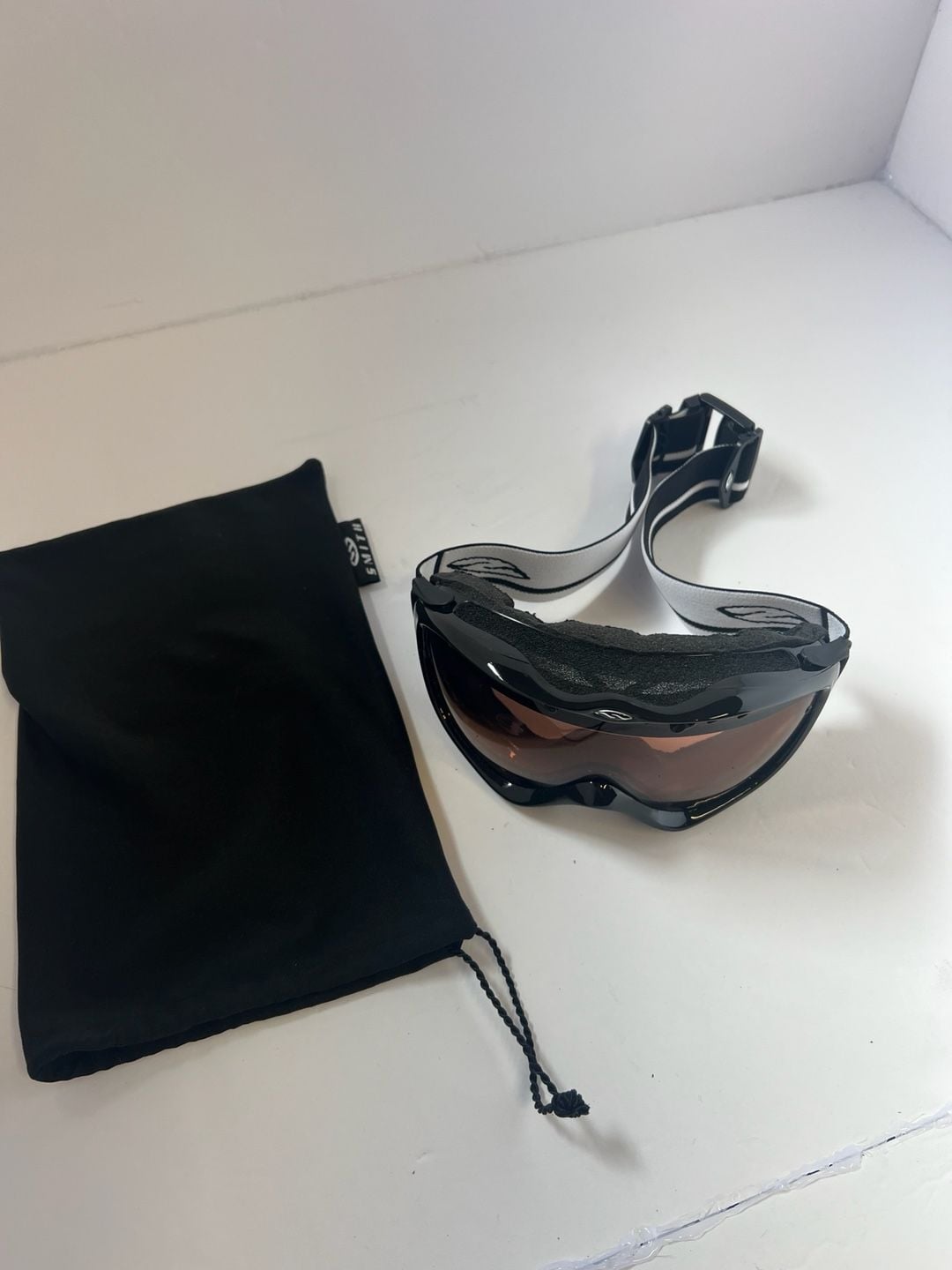 Smith Anthem Snow Goggles Black Frame with Protective Bag 3