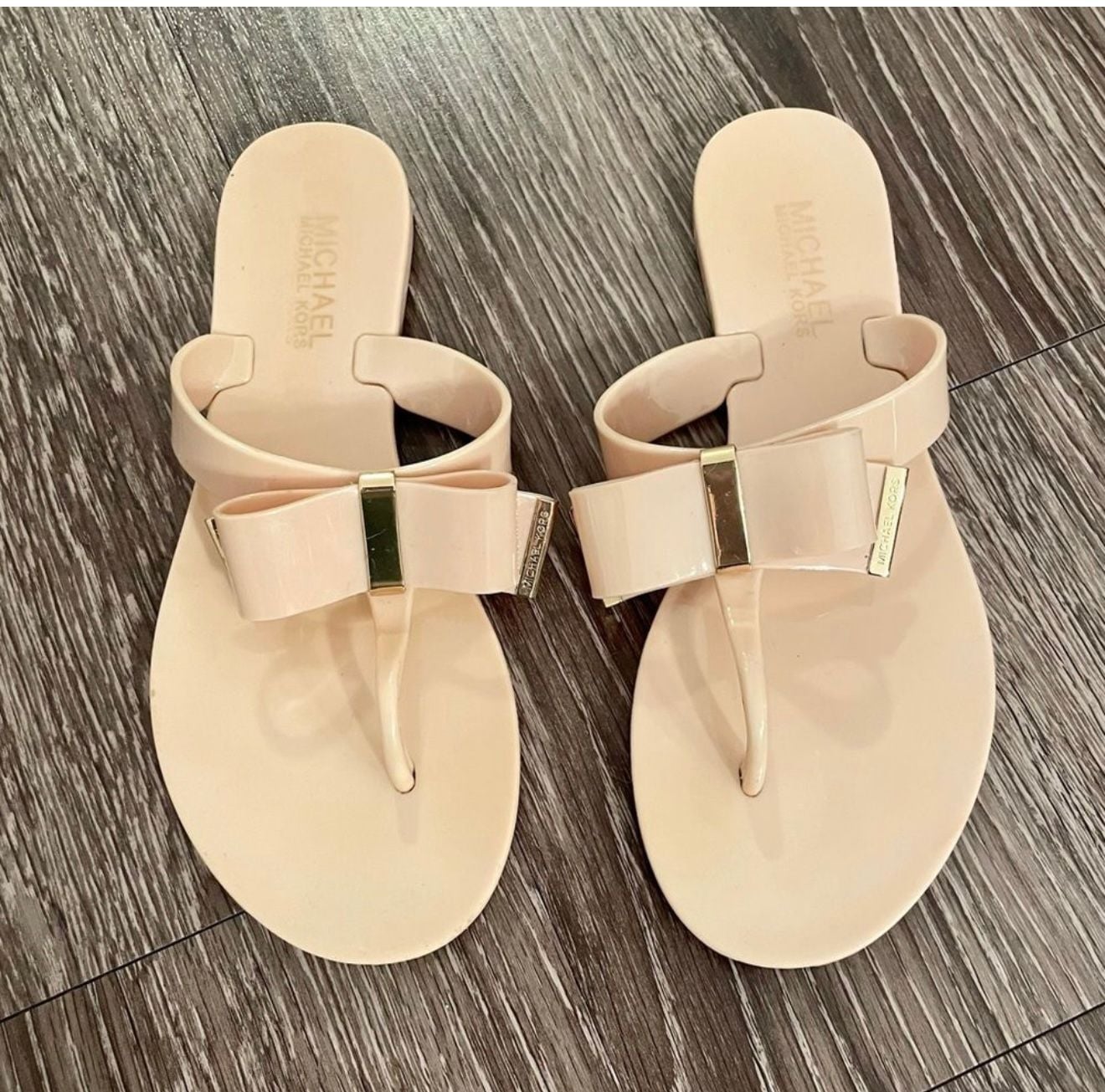 MICHAEL Michael Kors Kayden Jelly Bow Thong Sandals in Nude 3