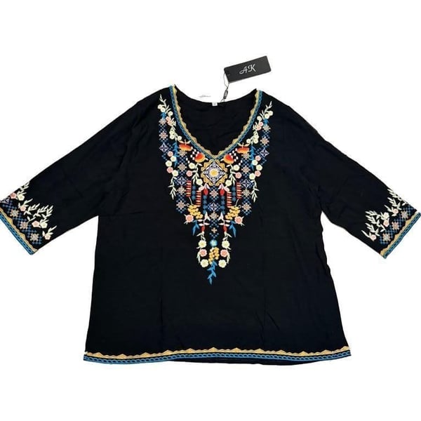 AK Floral Embroidered Bohemian 3/4 Sleeve V-Neck Blouse