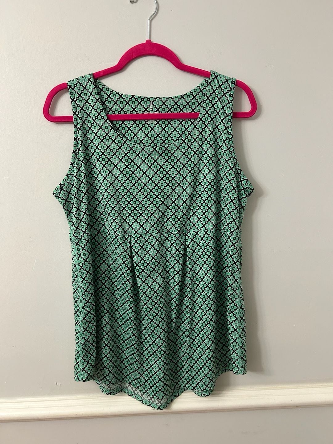 Lands' End Sleeveless Geometric Print Pleated Swing Tank Top 3