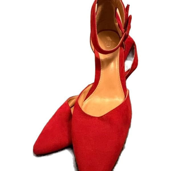 Red Suede Pointed Toe Low Heel Pumps