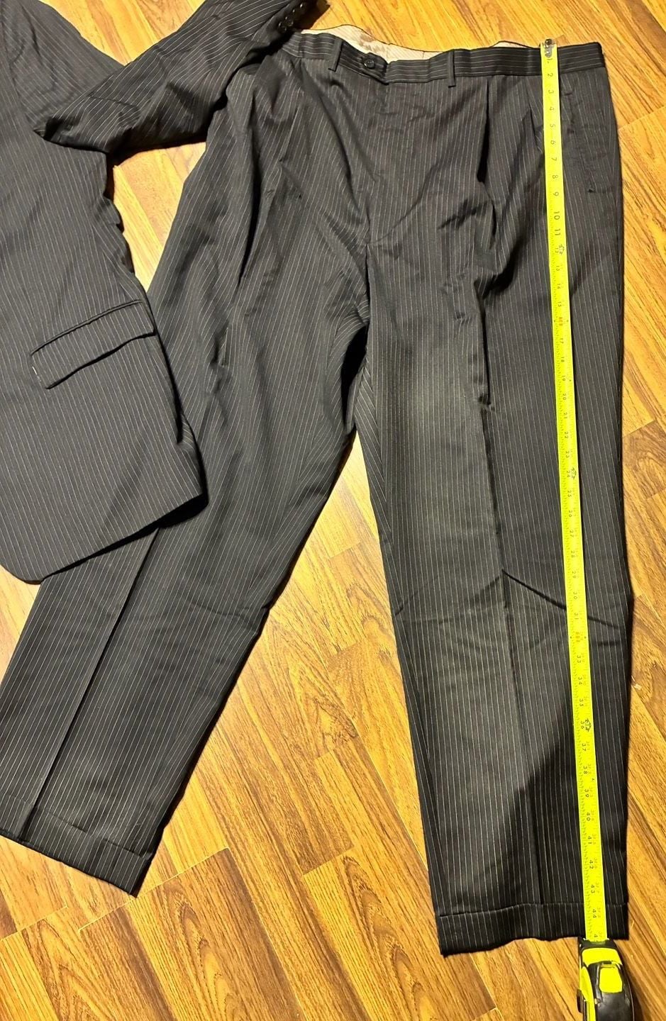 Peerless Couture International Men's Pinstripe Wool Suit 9