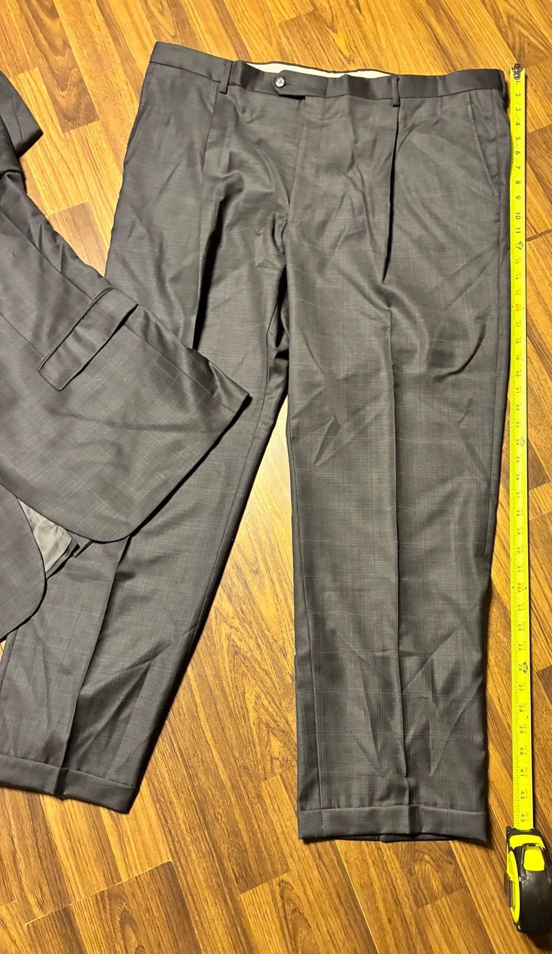 Hart Schaffner Marx Men's Gray Windowpane Plaid Two-Piece Suit for Dillard's 8