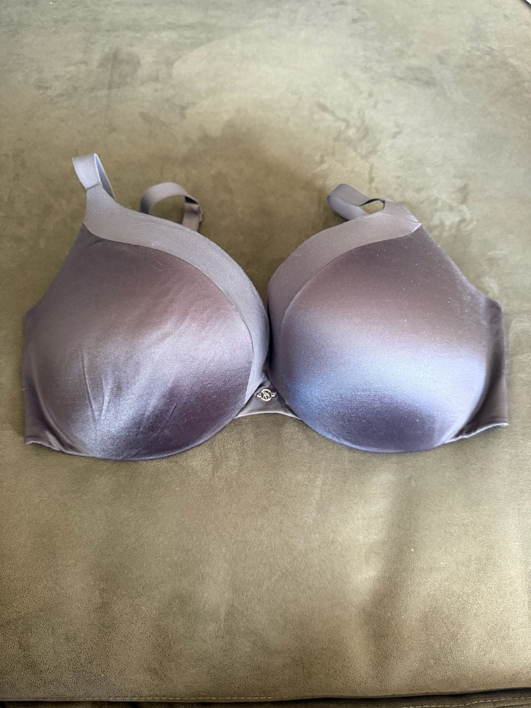 Victoria's Secret Very Sexy Push-Up Bra in Purple Satin 1