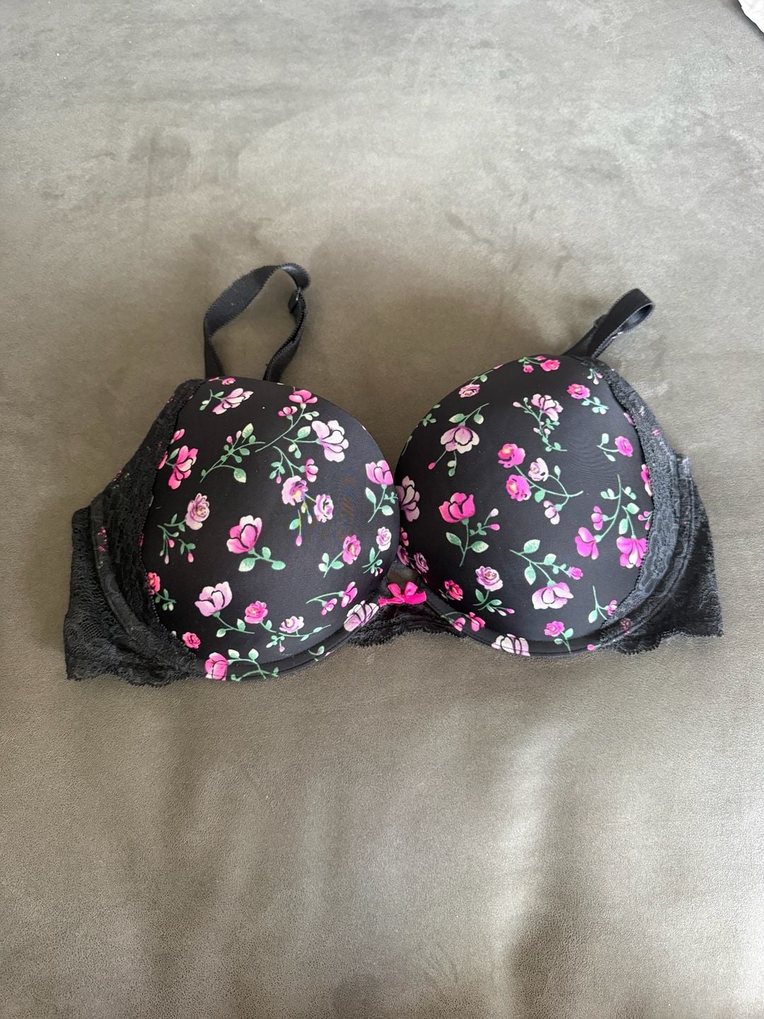 Victoria’s Secret Dream Angel push up bra 1