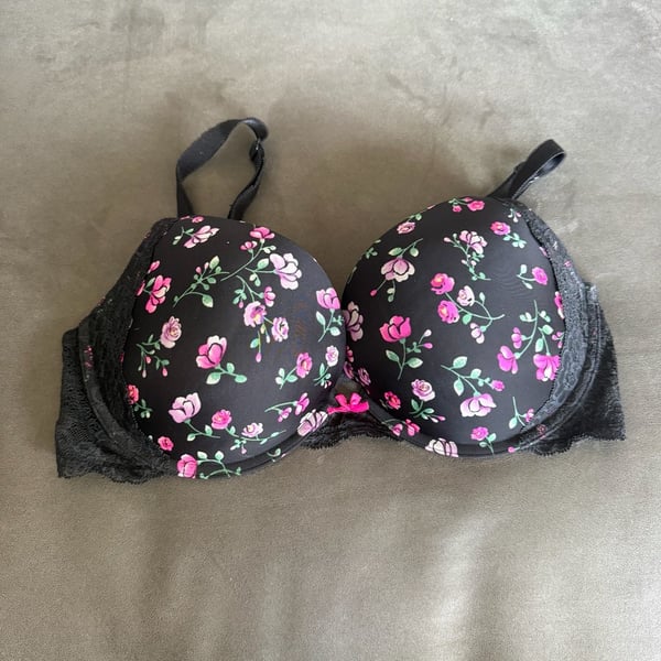 Victoria’s Secret Dream Angel push up bra 