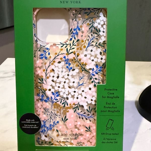 Kate Spade New York Protective Case for MagSafe for iPhone 15/14/13 Floral Print