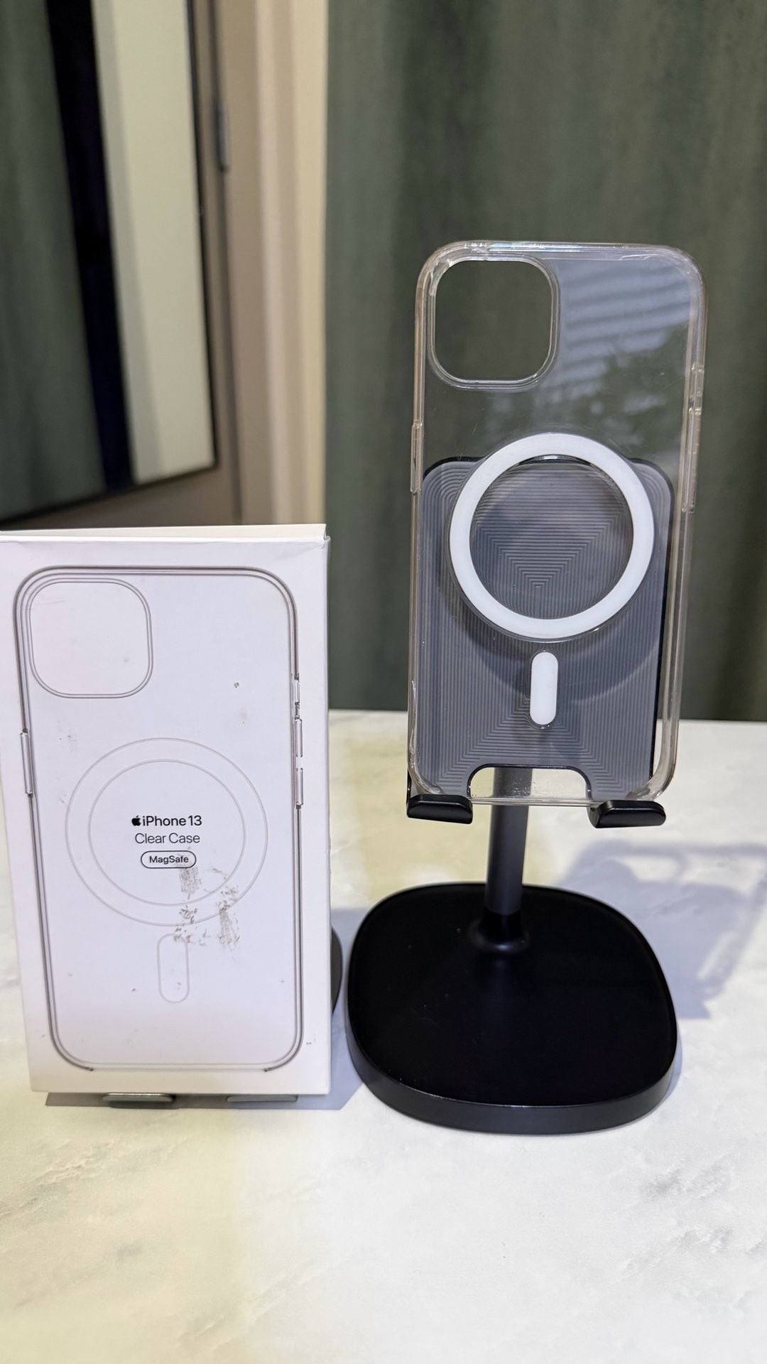 Apple iPhone 13 Clear Case with MagSafe 1