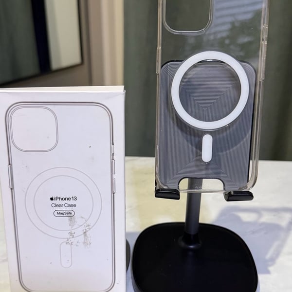 Apple iPhone 13 Clear Case with MagSafe