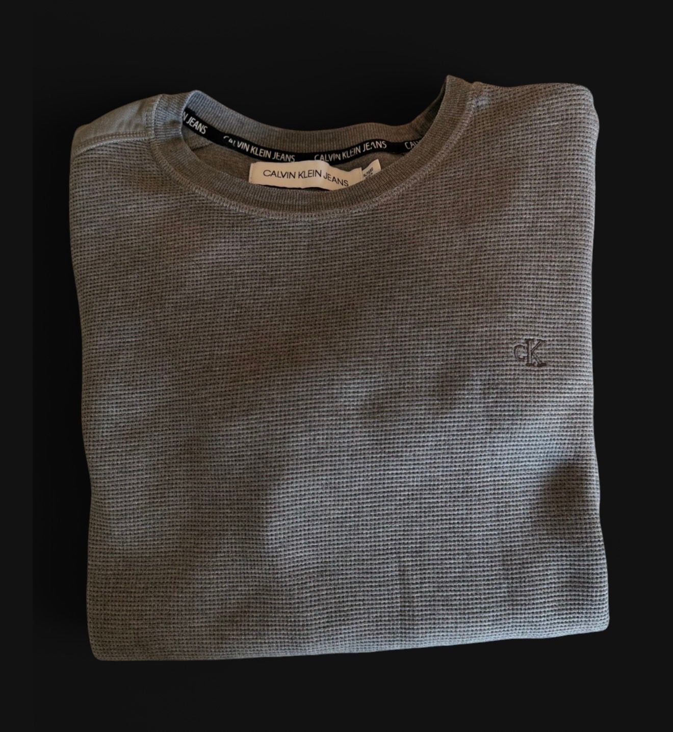 Calvin Klein Jeans Men's Grey Waffle Knit Long Sleeve Crewneck Sweater 4