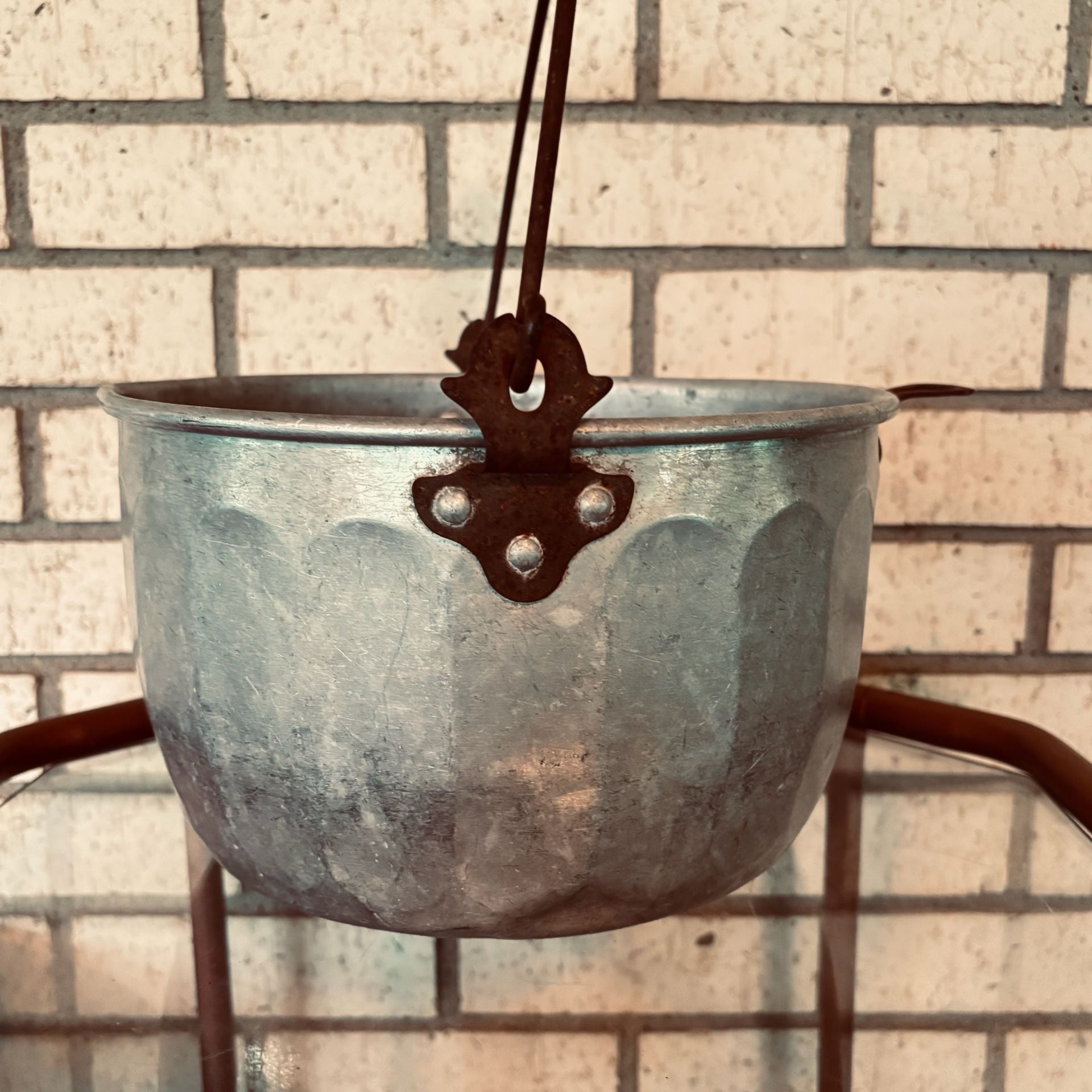 Vintage Rustic Hammered Aluminum bucket/ Pot with wooden Handle 2