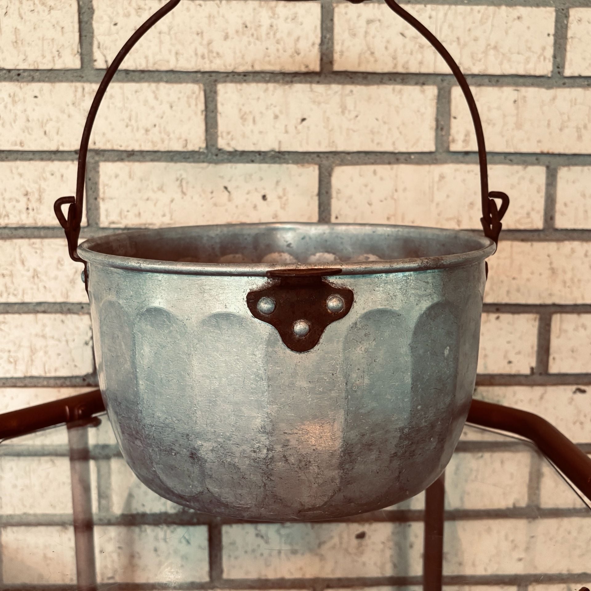 Vintage Rustic Hammered Aluminum bucket/ Pot with wooden Handle 4