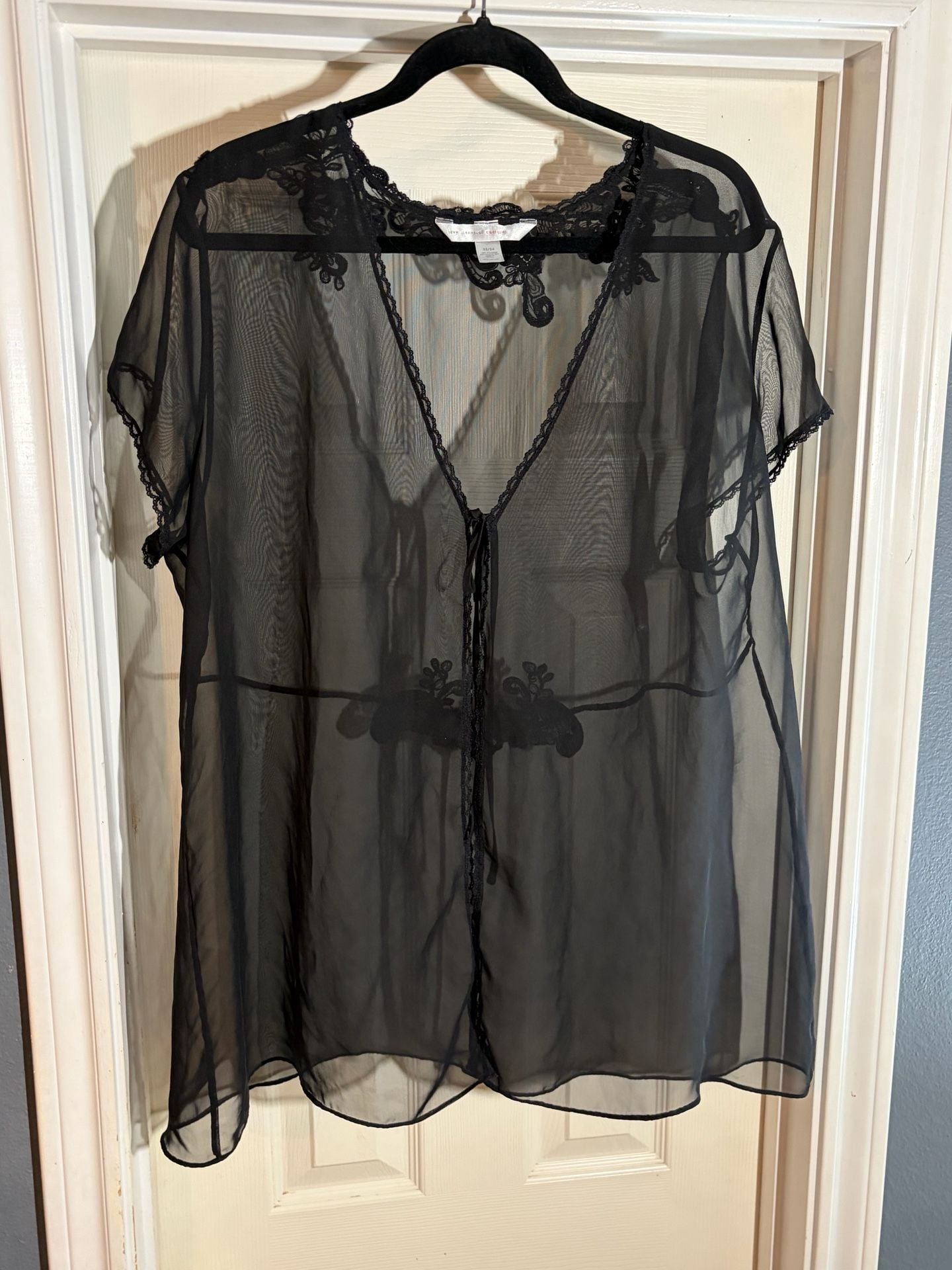 Sexy Sensual Coutures Black Sheer Lace Embellished Robe 22/24 Lingerie 3