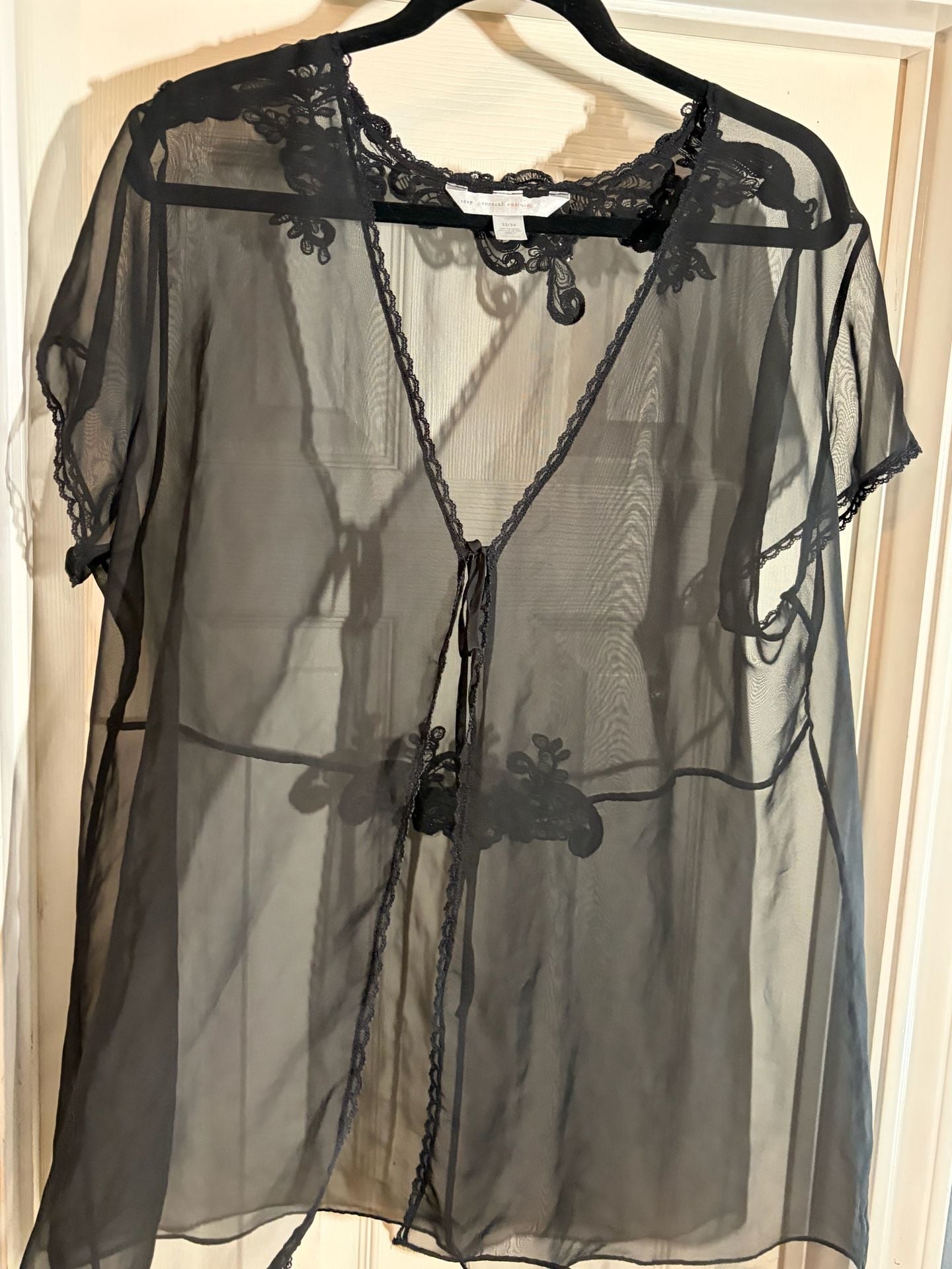 Sexy Sensual Coutures Black Sheer Lace Embellished Robe 22/24 Lingerie 4