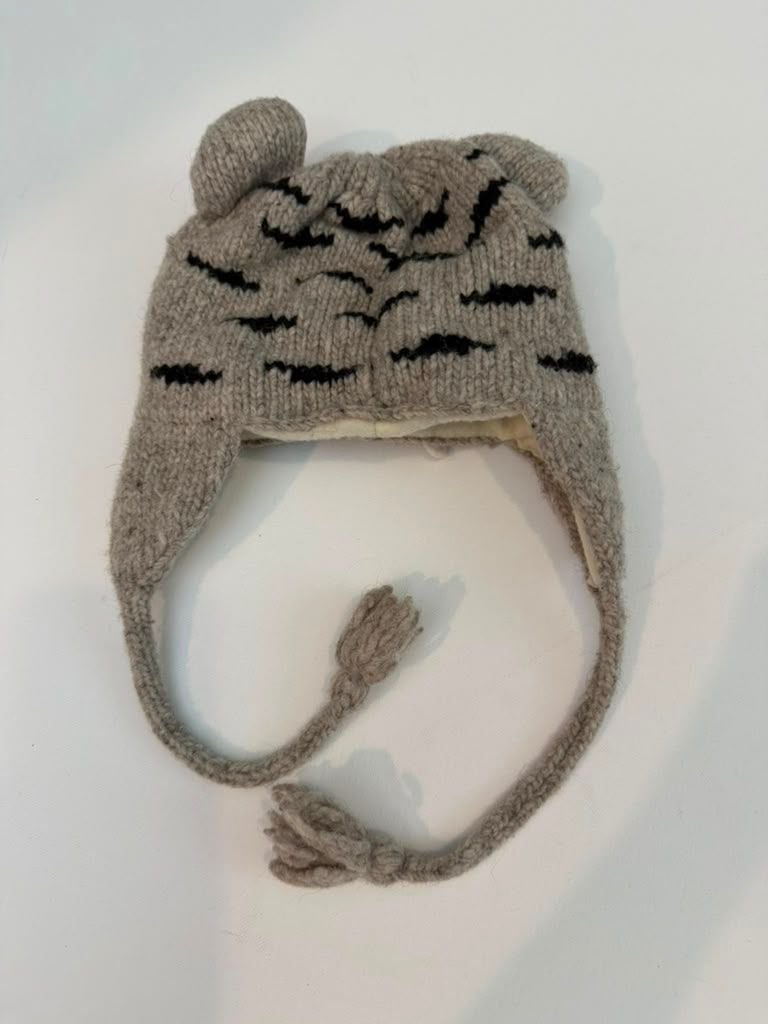 Vive Bien Handcrafted Cougar Animal Knit Earflap Hat for Youth 5