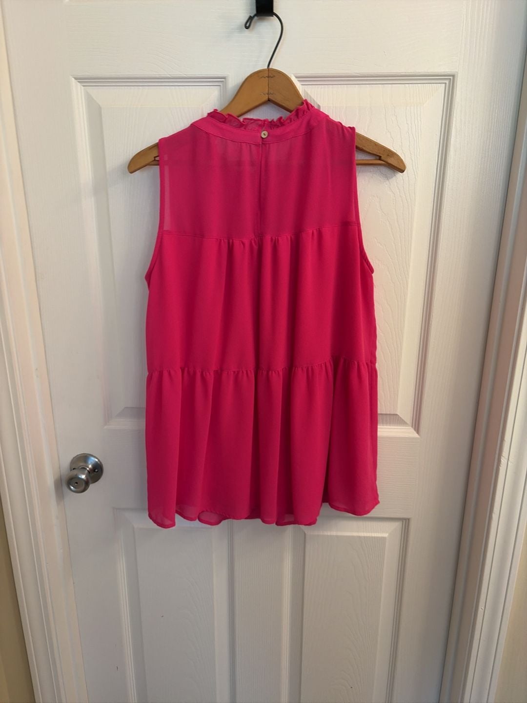 Jodifl Sleeveless Mock Neck Tiered Tank Top in Fuchsia Pink 7