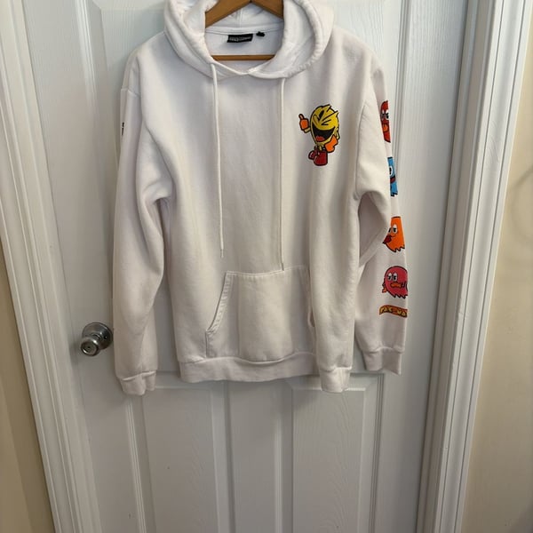 Pac-Man White Graphic Pullover Hoodie Sweatshirt with Sleeve Print