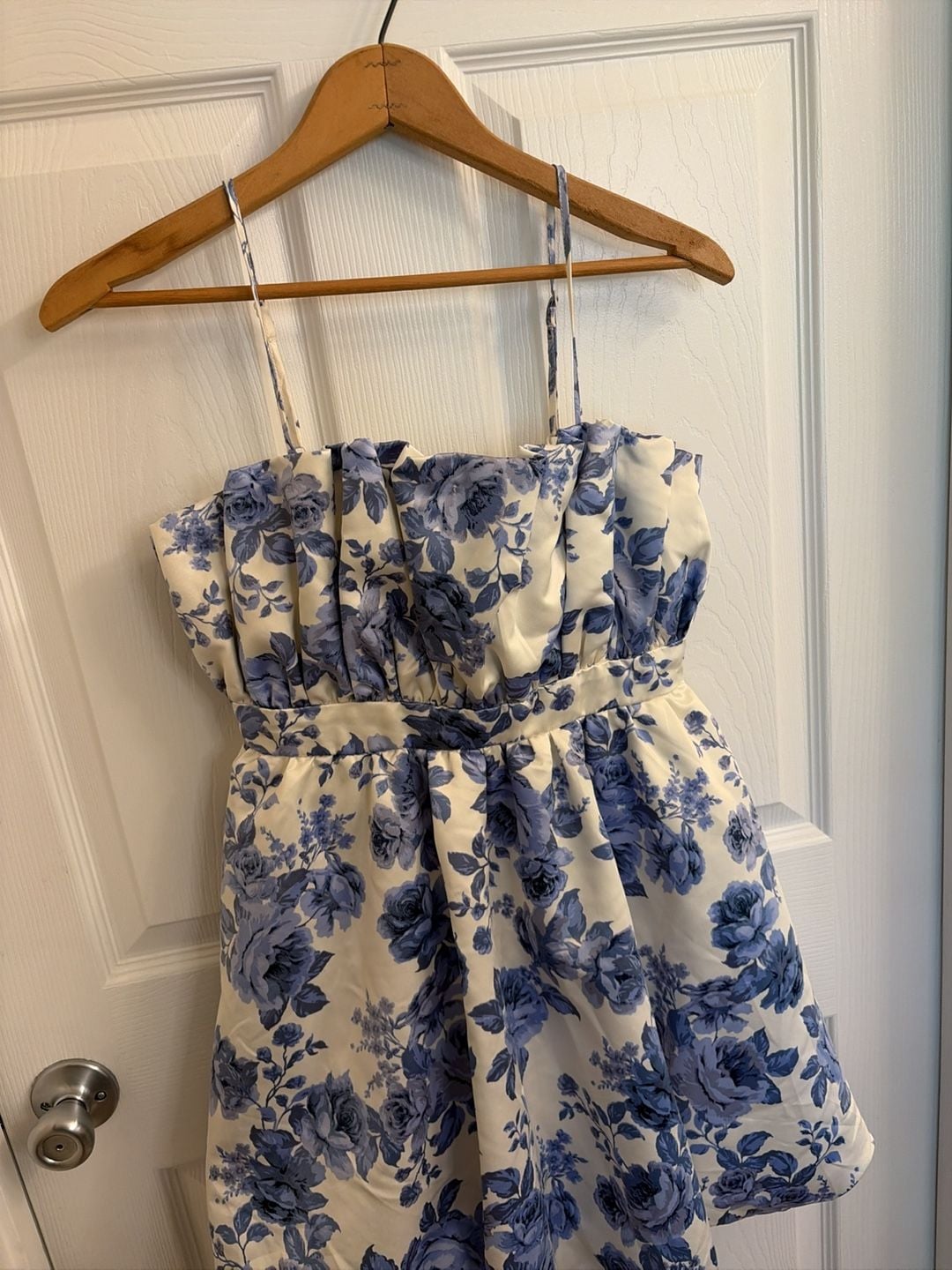 Blue and White Floral Porcelain Print Bubble Hem Mini Dress 4