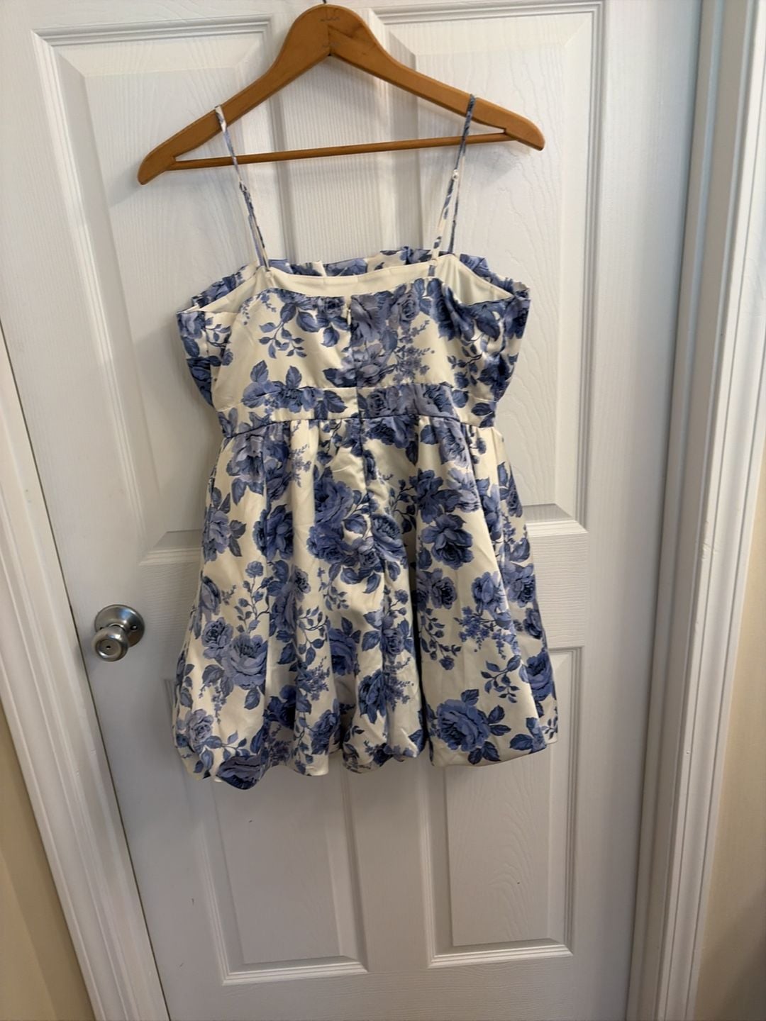 Blue and White Floral Porcelain Print Bubble Hem Mini Dress 7