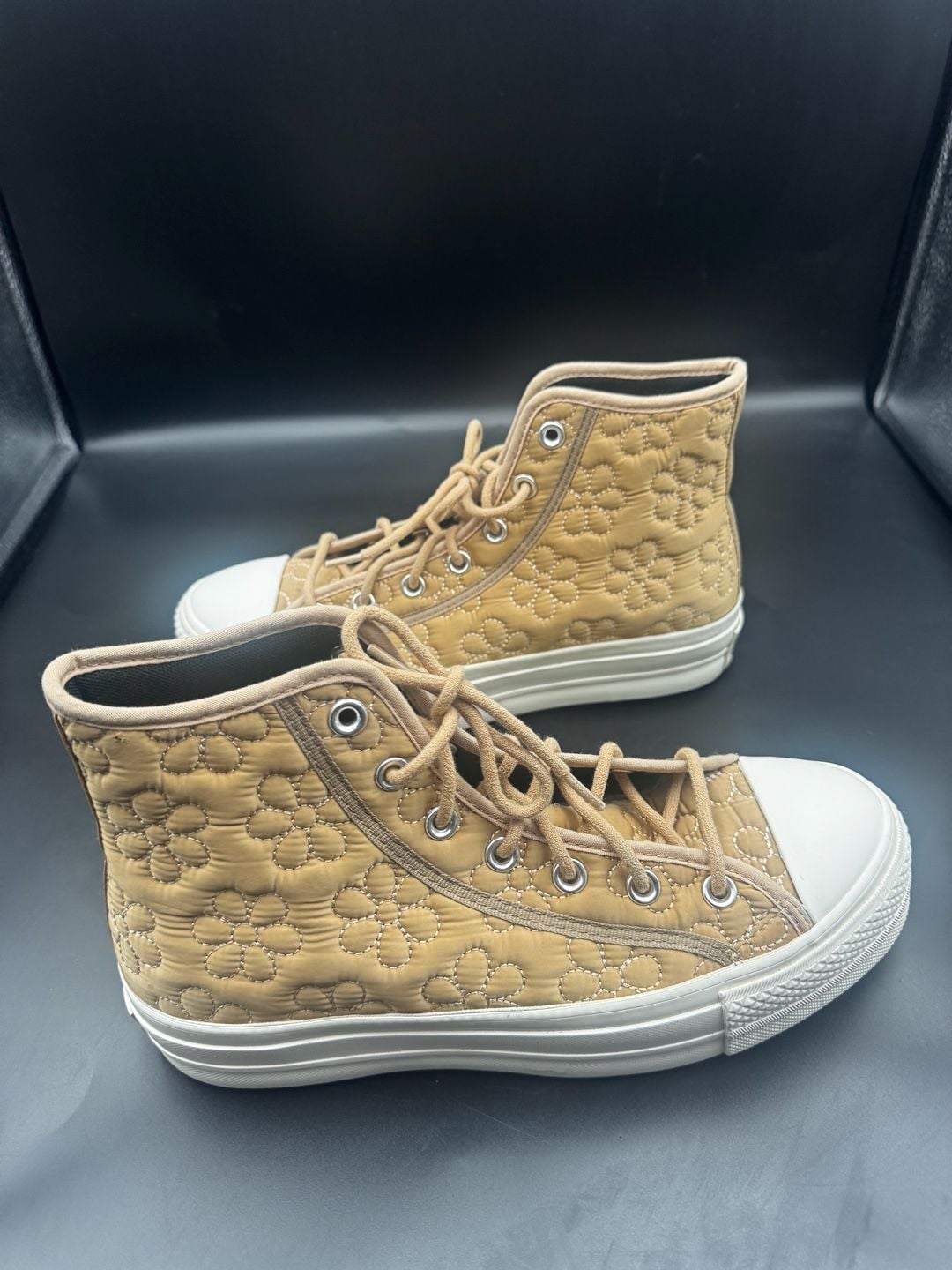 Converse Women's Chuck Taylor All Star Lift Platform High 'Quilted' Epic Dune 4