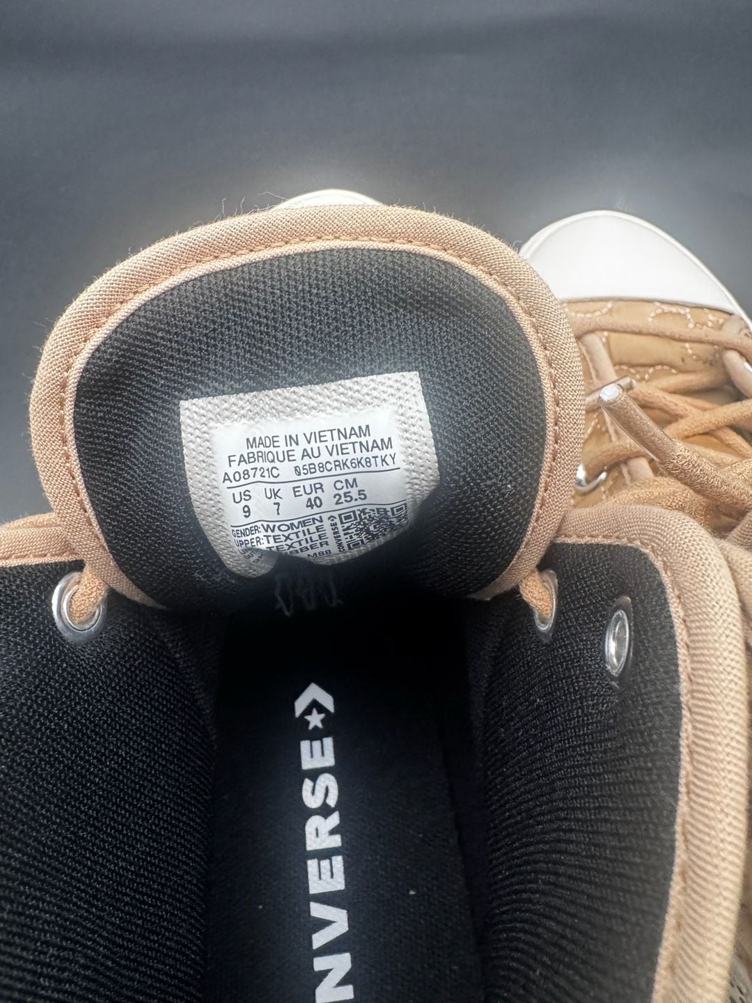 Converse Women's Chuck Taylor All Star Lift Platform High 'Quilted' Epic Dune 7