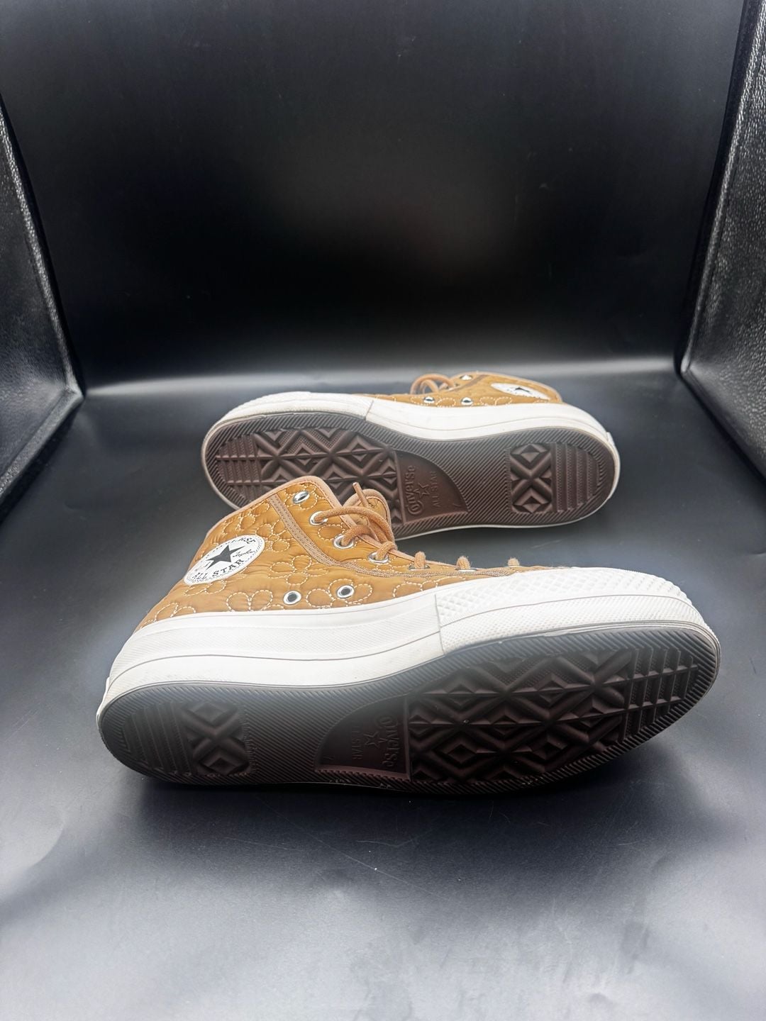 Converse Women's Chuck Taylor All Star Lift Platform High 'Quilted' Epic Dune 8