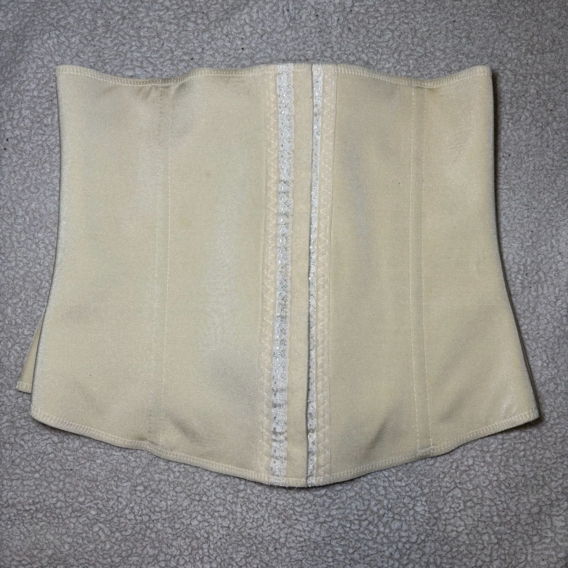 Vedette Valerie Ref 103 Firm Control Waist Trainer, Size 38 1