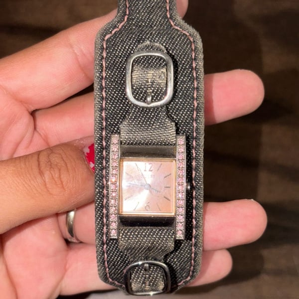 Vintage Y2K Guess Women's Cuff Watch with Pink Rhinestone Accents and Denim Strap