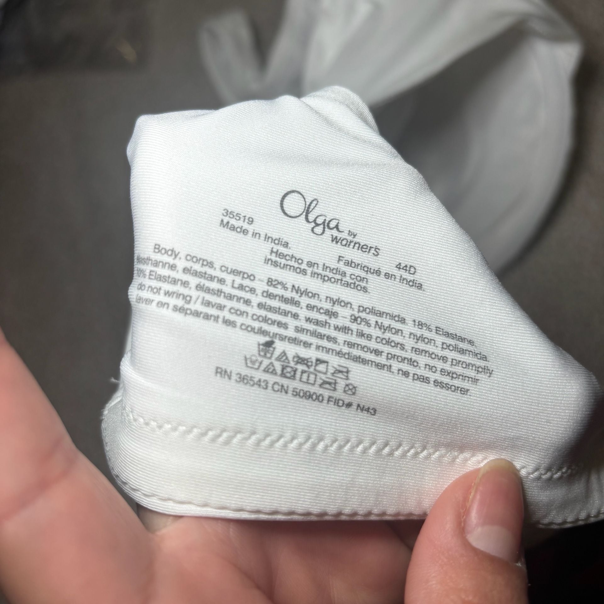 Olga by Warner's Sheer Leaves Full-Figure Minimizer Bra 35519 - White 3
