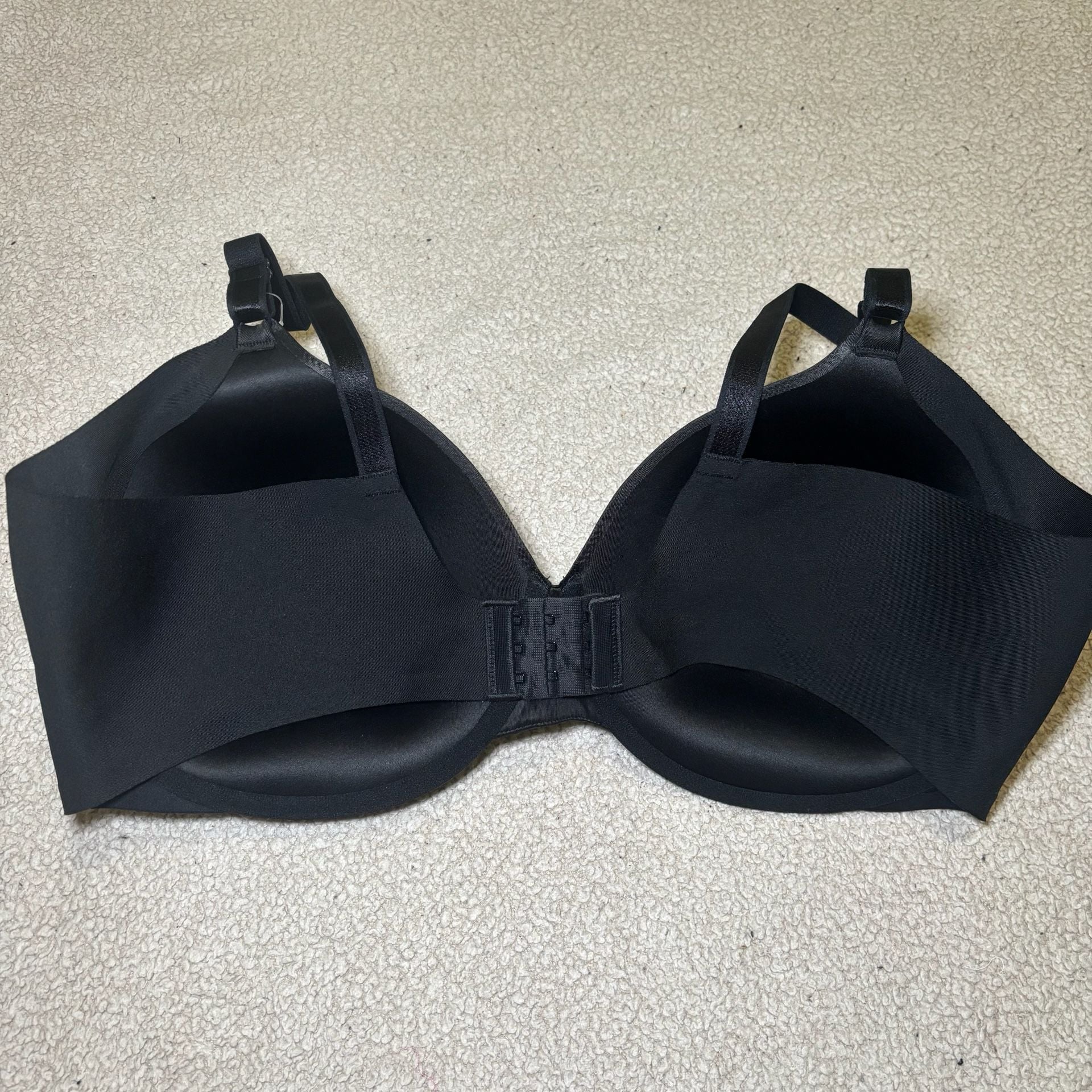 Olga by Warner's Full Coverage Underwire T-Shirt Bra, Size 44D 3