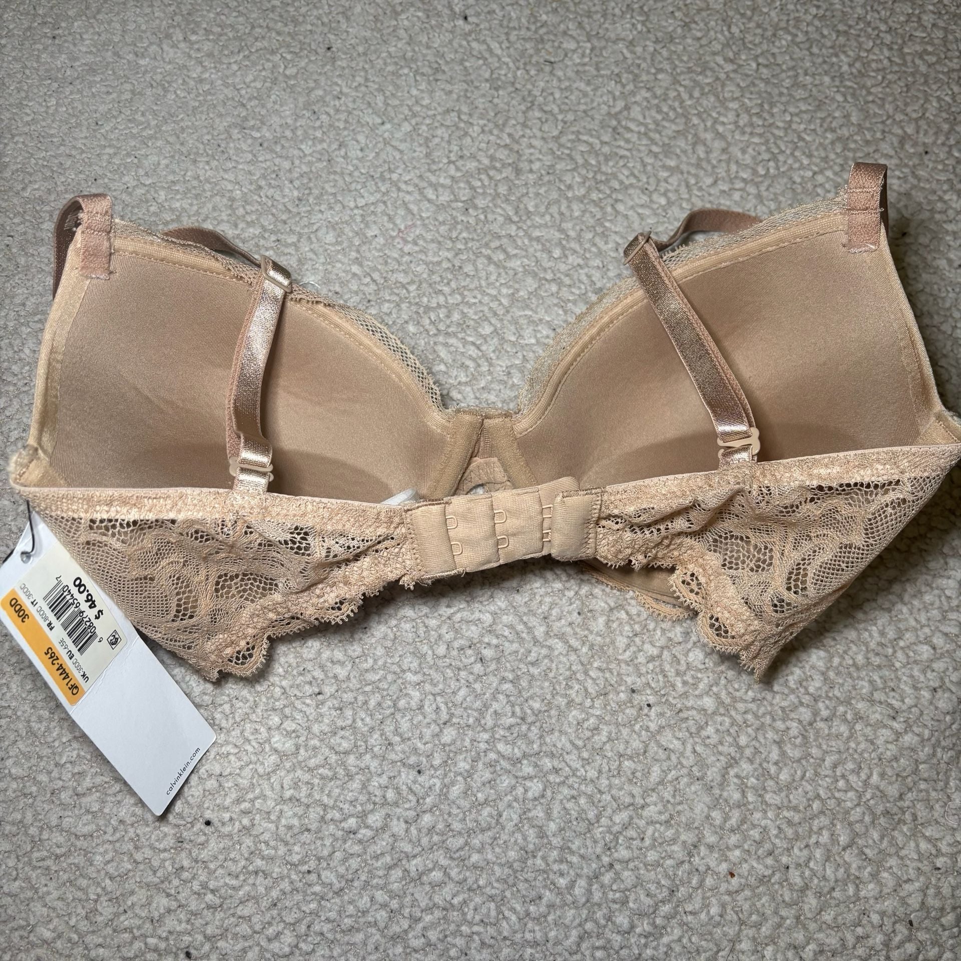 Calvin Klein Seductive Comfort with Lace Demi Lift Bra QF1444 3