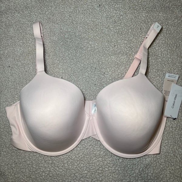 Calvin Klein Lightly Lined Full Coverage Memory Touch Bra Size 40D